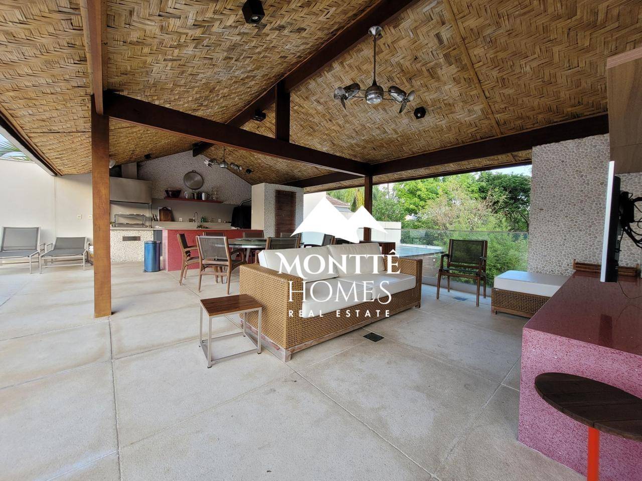 Casa para alugar com 5 quartos, 1200m² - Foto 24