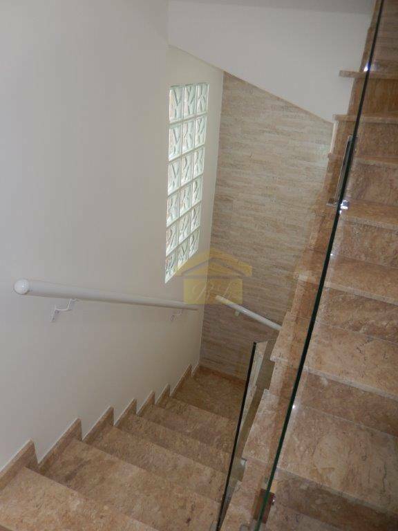 Sobrado à venda com 4 quartos, 200m² - Foto 50