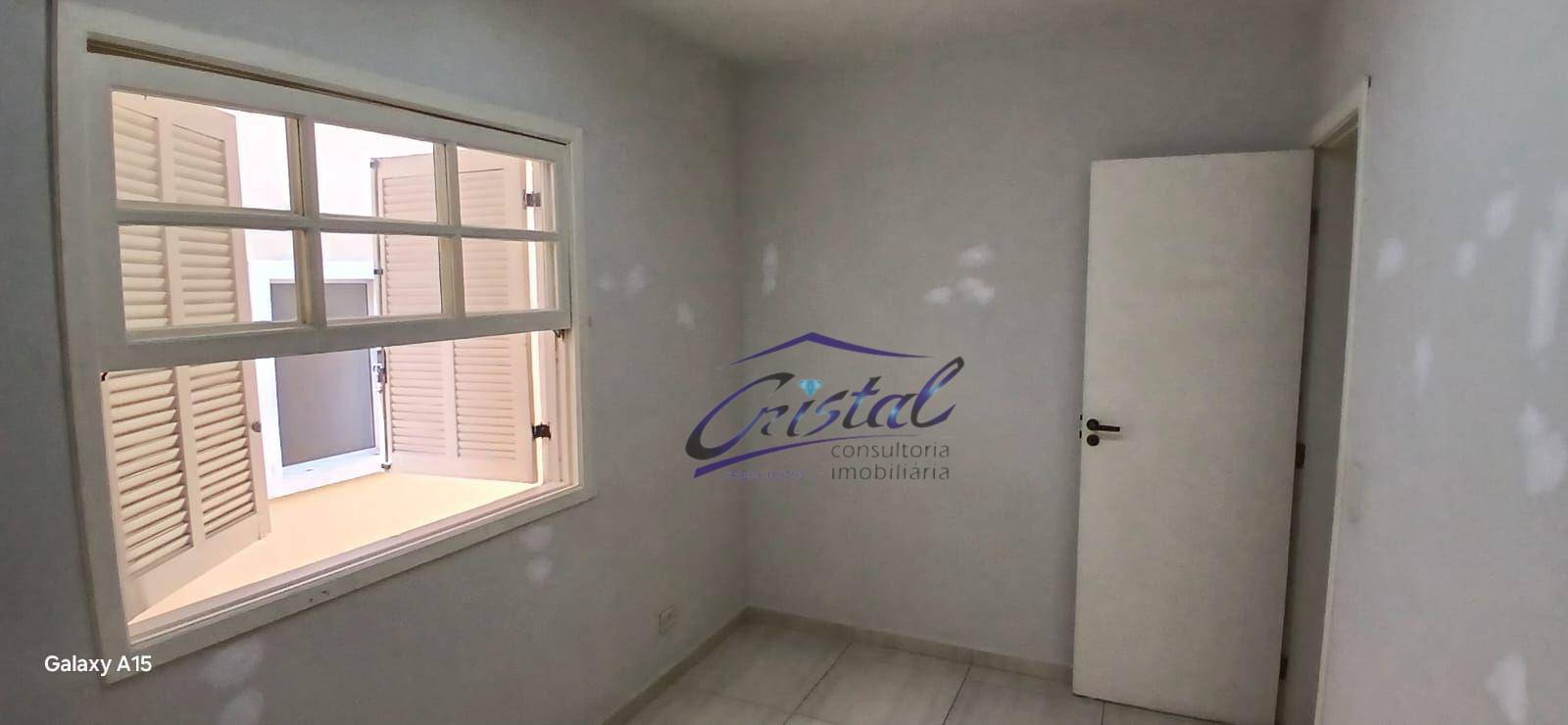 Casa para alugar com 3 quartos, 130m² - Foto 10