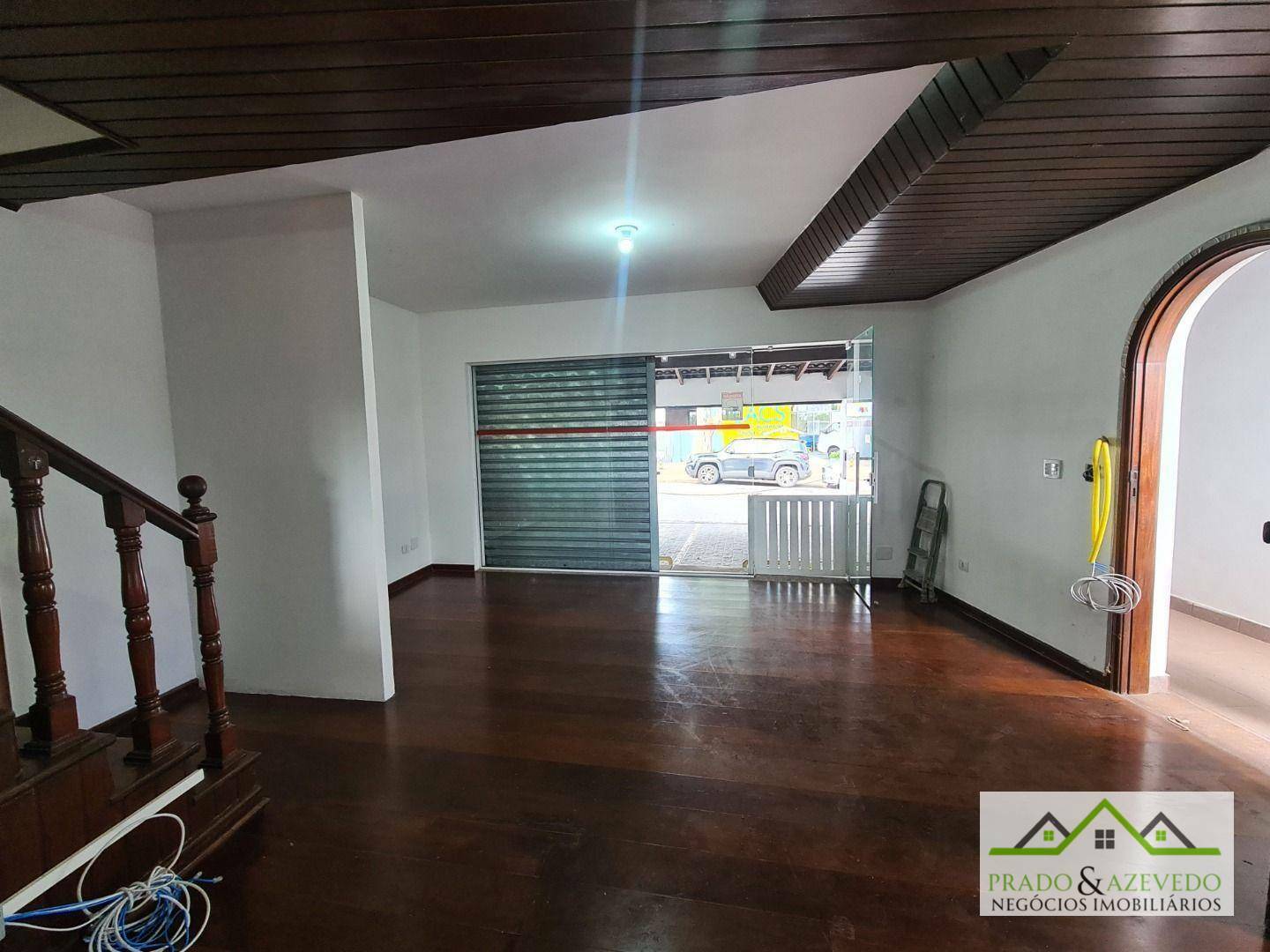 Casa à venda e aluguel com 3 quartos, 147m² - Foto 5