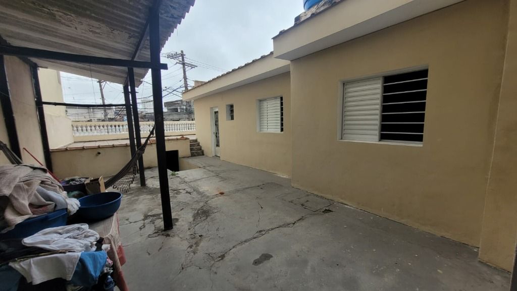 Casa à venda com 4 quartos, 143m² - Foto 7