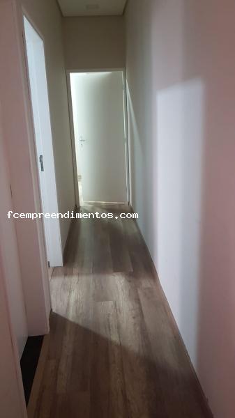 Casa à venda com 2 quartos, 168m² - Foto 7