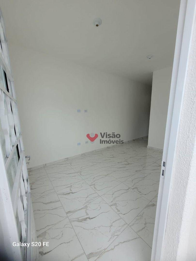 Casa à venda com 2 quartos, 52m² - Foto 10