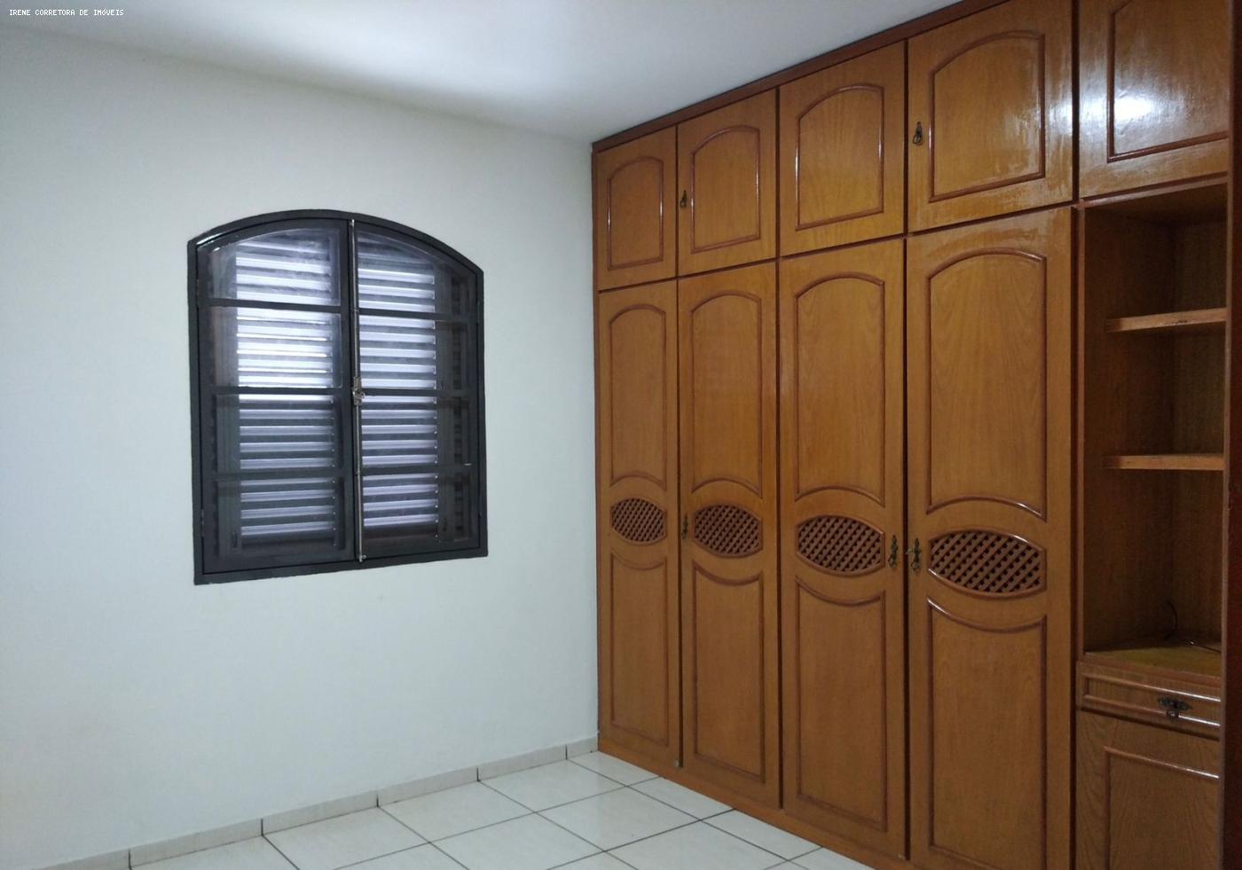 Casa à venda com 3 quartos, 396m² - Foto 16