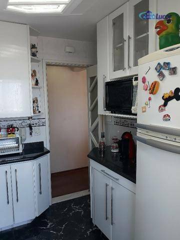 Apartamento à venda com 2 quartos, 63m² - Foto 7