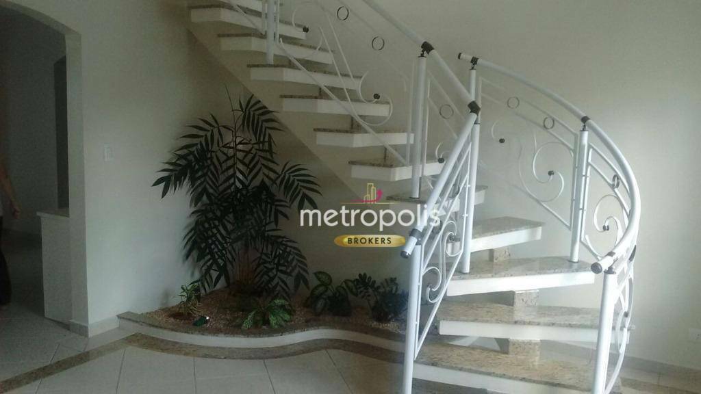 Sobrado à venda com 3 quartos, 250m² - Foto 3