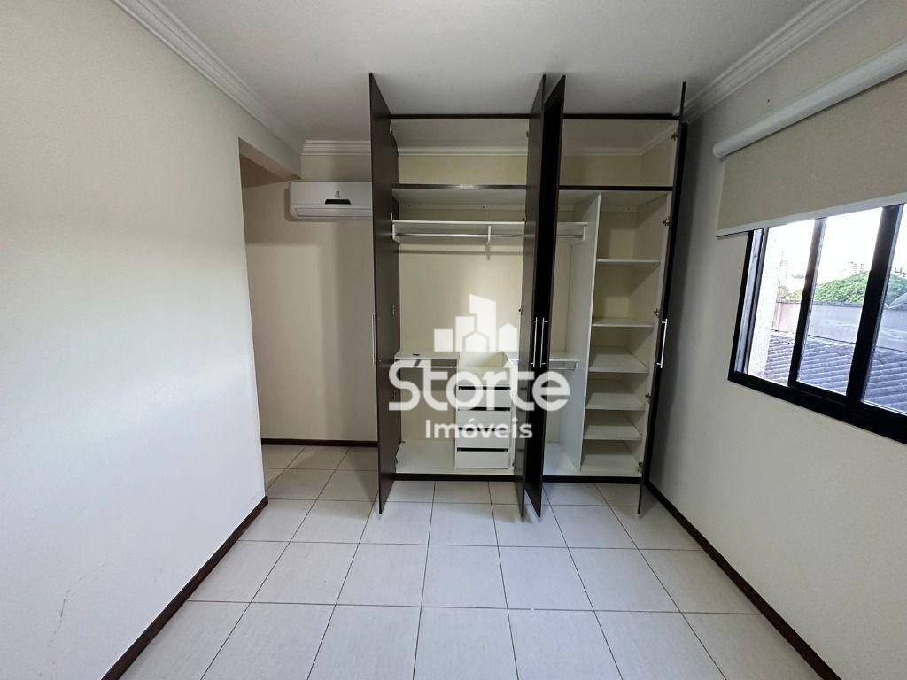 Apartamento à venda com 3 quartos, 86m² - Foto 9