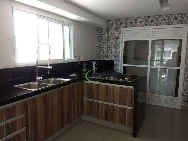 Apartamento à venda com 3 quartos, 167m² - Foto 11