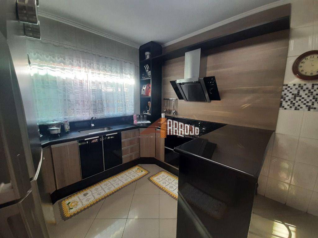 Sobrado à venda com 3 quartos, 124m² - Foto 12