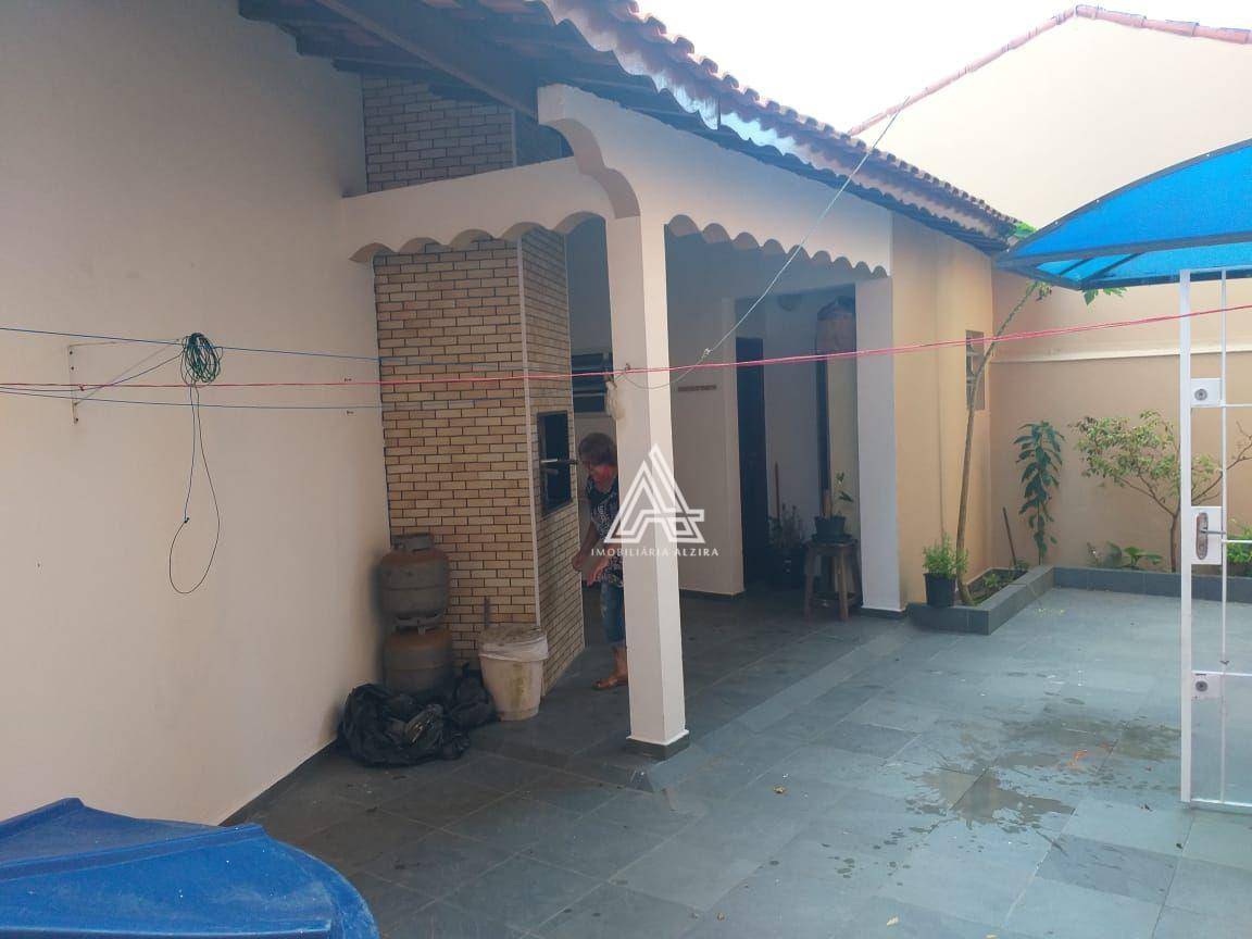 Sobrado à venda com 4 quartos, 246m² - Foto 8