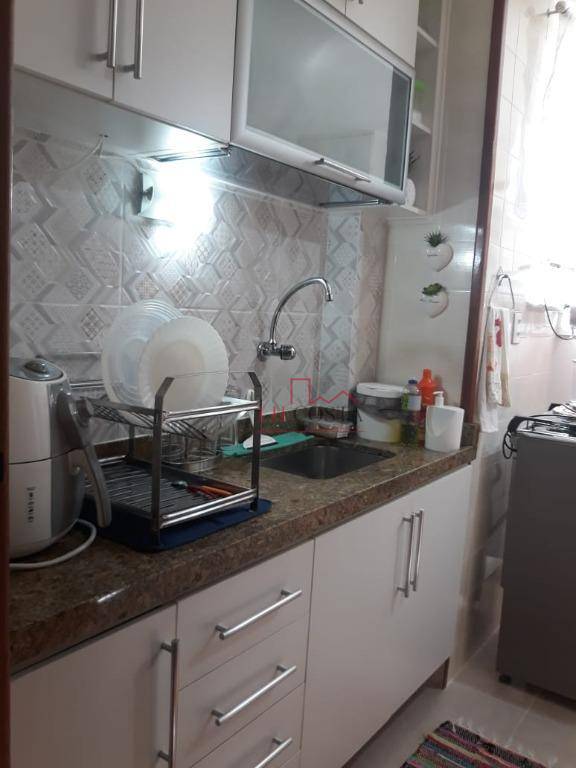 Apartamento à venda com 2 quartos, 80m² - Foto 22