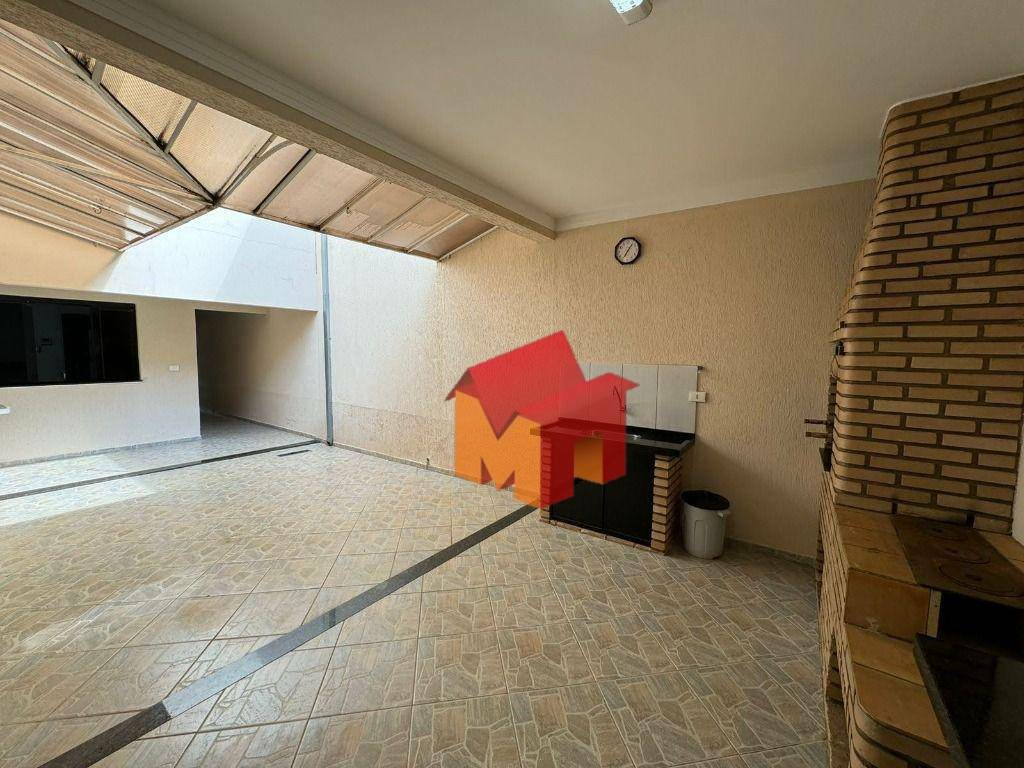 Sobrado à venda com 3 quartos, 234m² - Foto 22