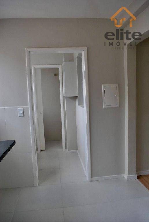 Apartamento à venda com 2 quartos, 63m² - Foto 3