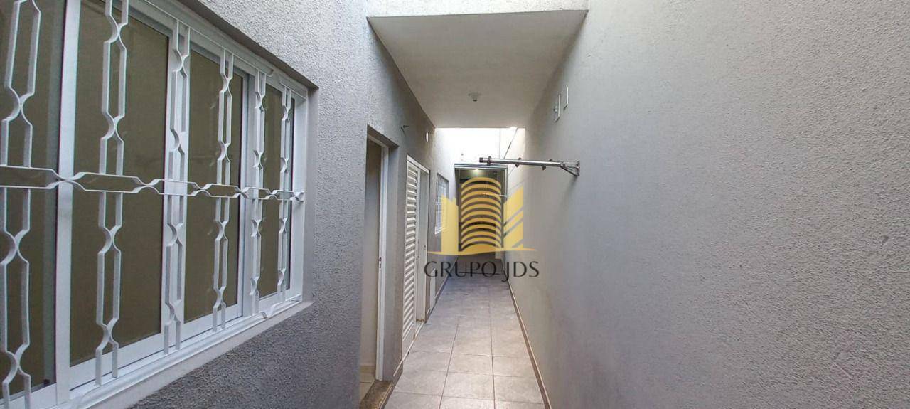 Sobrado à venda com 3 quartos, 200m² - Foto 21