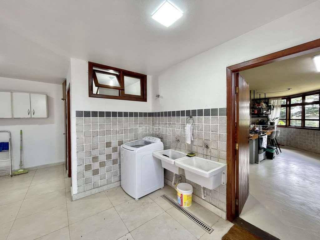 Casa de Condomínio à venda e aluguel com 5 quartos, 850m² - Foto 53