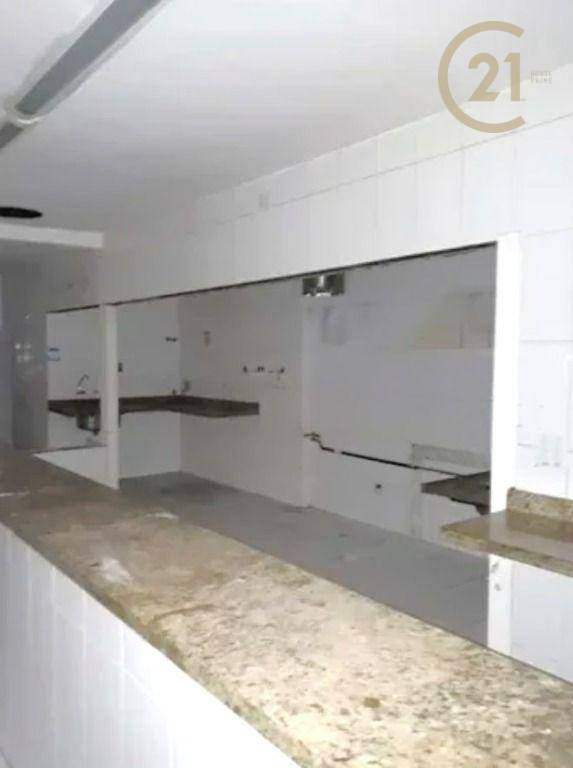 Sobrado para alugar com 3 quartos, 200m² - Foto 14