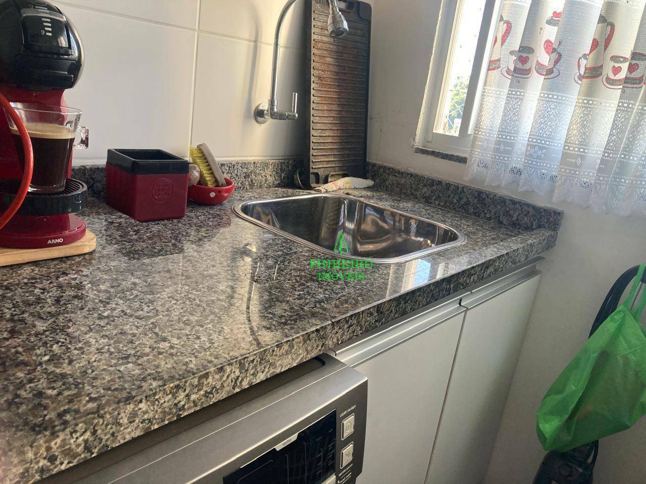 Apartamento à venda com 2 quartos, 60m² - Foto 7