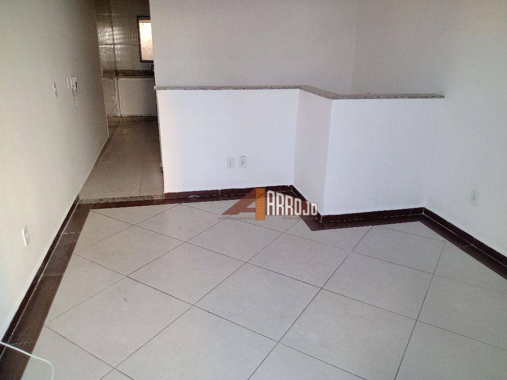 Sobrado para alugar com 2 quartos, 65m² - Foto 15