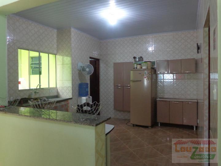 Casa para alugar com 3 quartos, 250m² - Foto 12