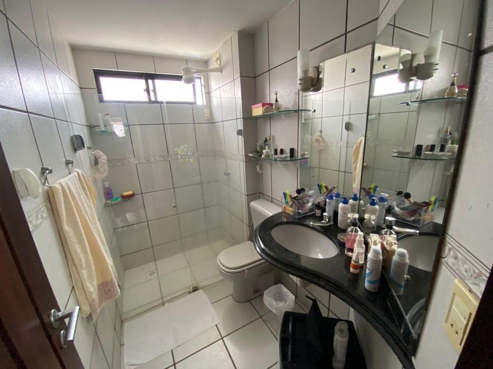 Apartamento à venda com 3 quartos, 189m² - Foto 20