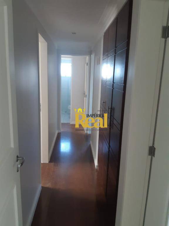 Apartamento para alugar com 3 quartos, 121m² - Foto 17