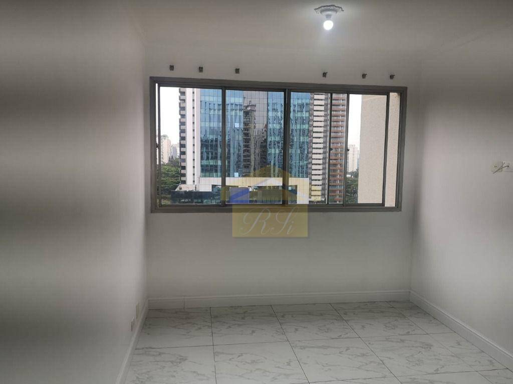 Apartamento à venda com 2 quartos, 80m² - Foto 13