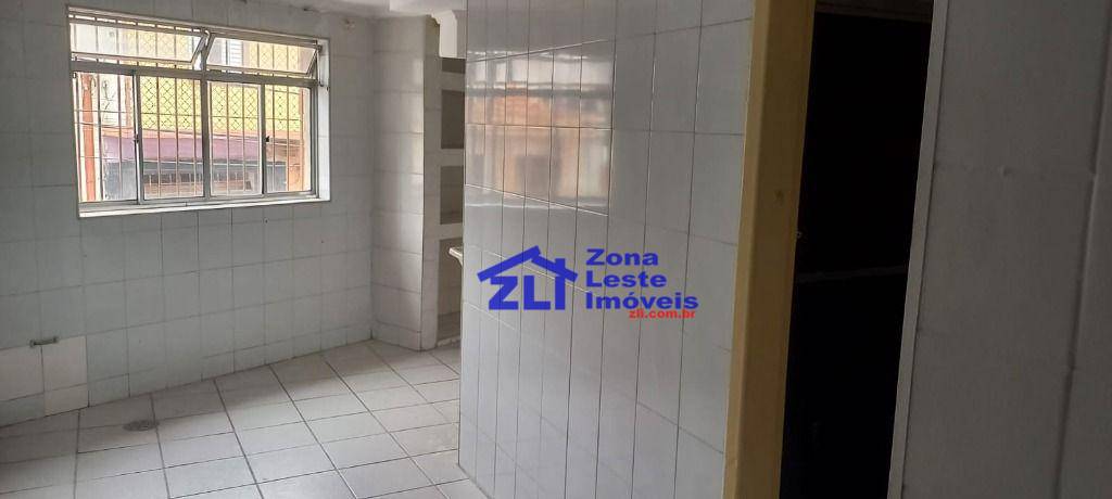 Casa à venda com 2 quartos, 88m² - Foto 11