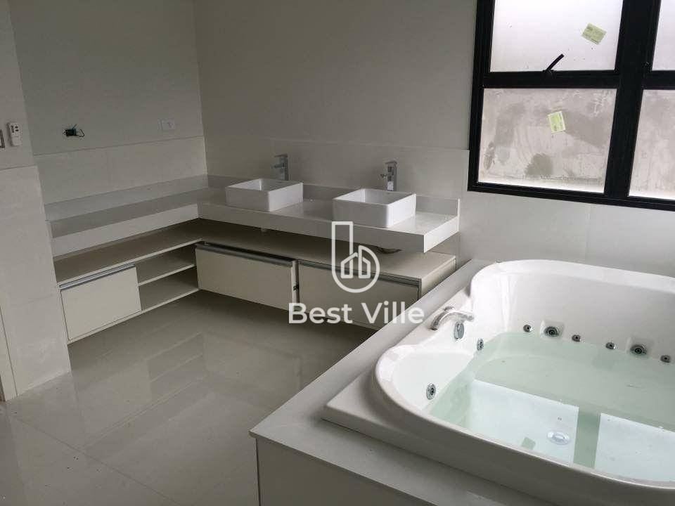 Casa de Condomínio para alugar com 4 quartos, 500m² - Foto 16