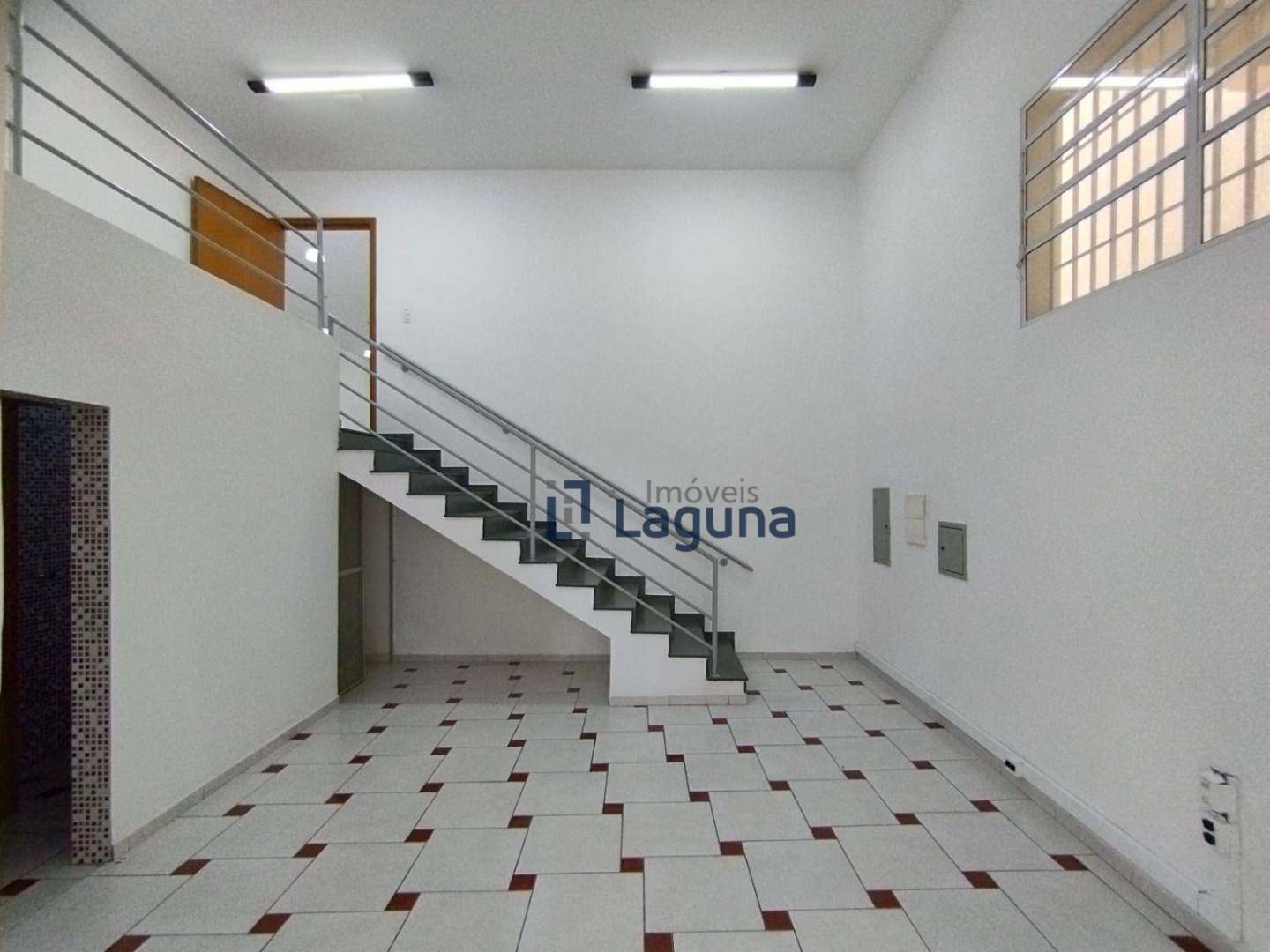 Depósito-Galpão-Armazém para alugar, 1128m² - Foto 20