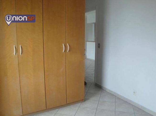 Apartamento à venda com 2 quartos, 56m² - Foto 7