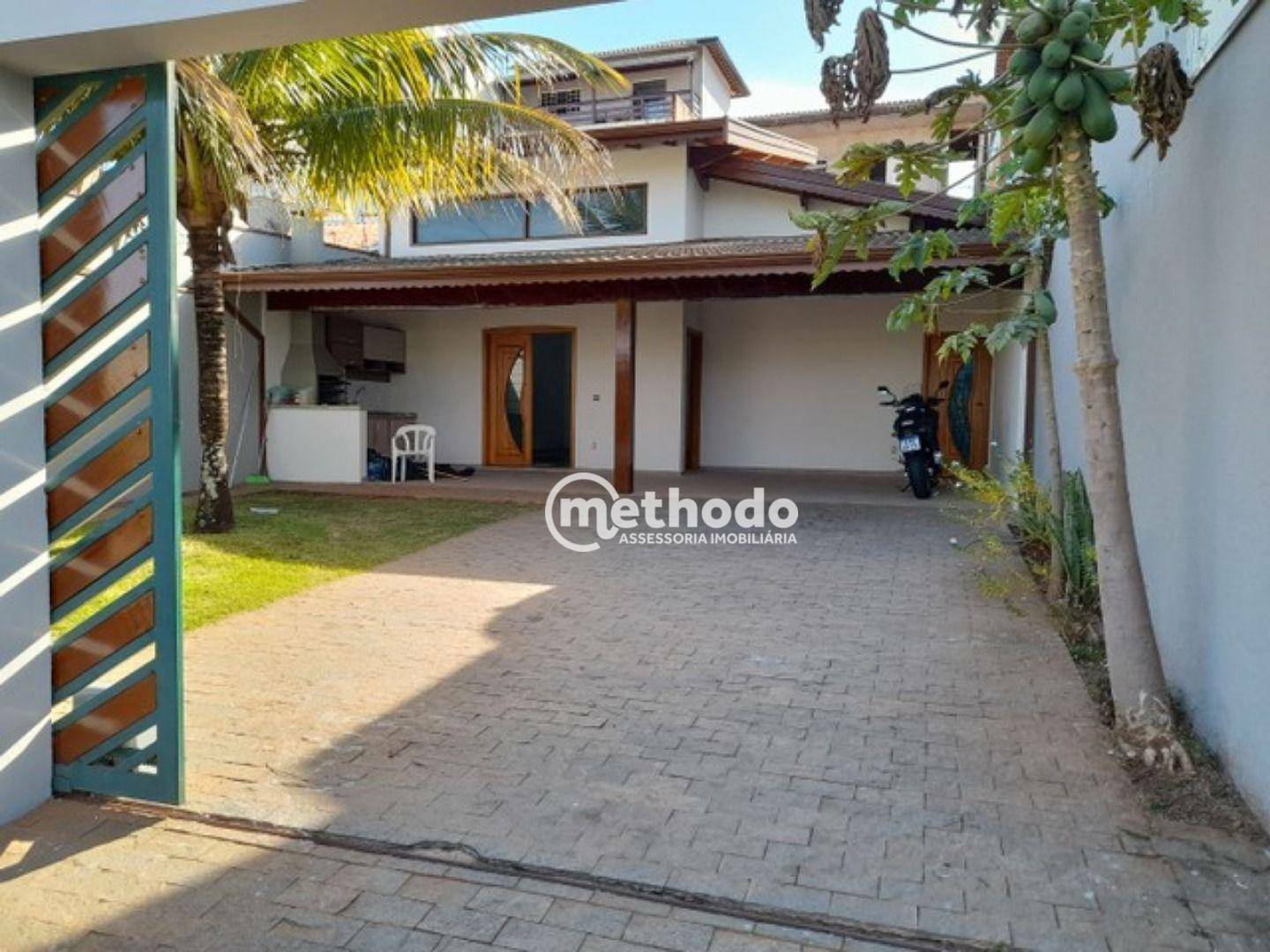 Casa à venda com 2 quartos, 135m² - Foto 2