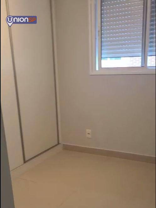 Apartamento à venda com 2 quartos, 66m² - Foto 9