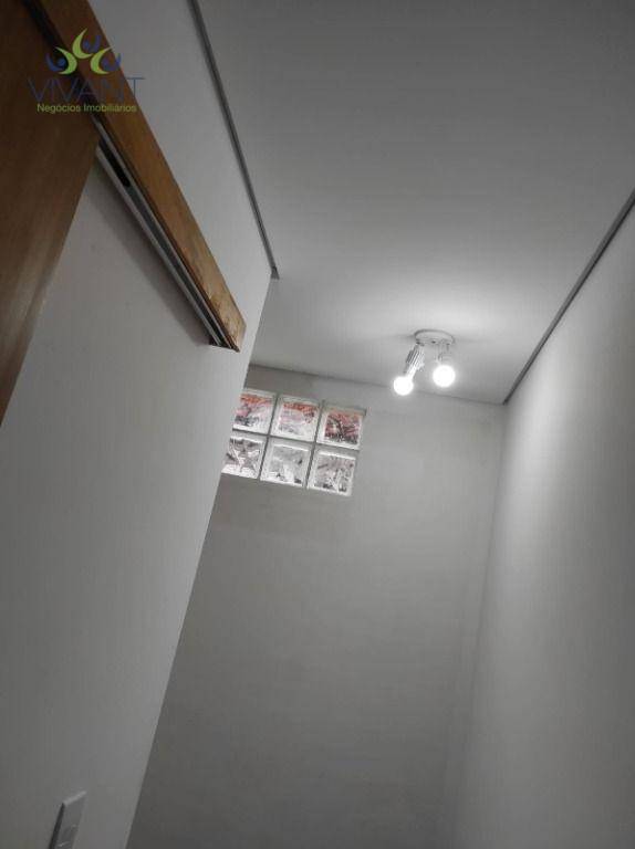 Sobrado à venda com 2 quartos, 210m² - Foto 13