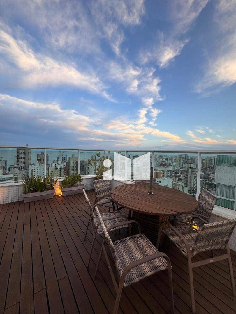 Cobertura à venda com 4 quartos, 220m² - Foto 4