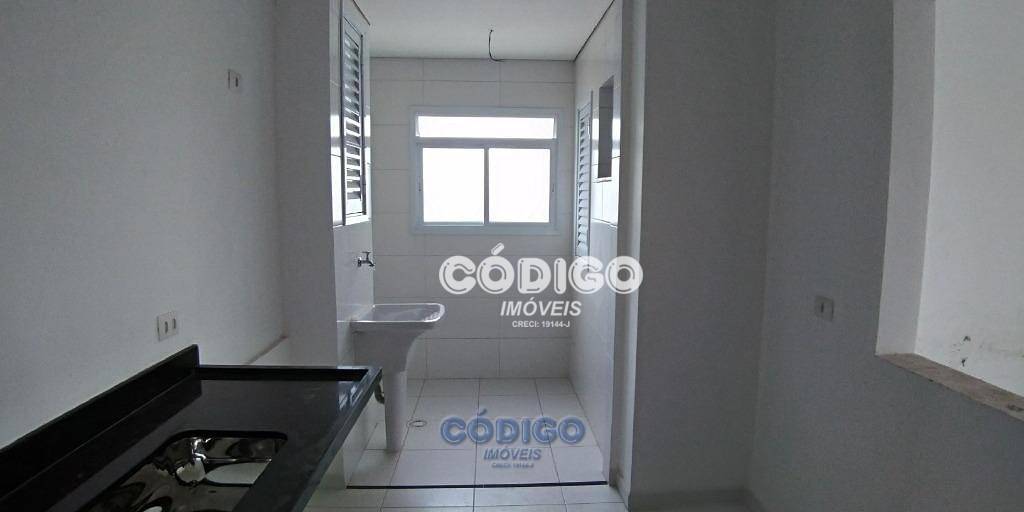 Apartamento à venda com 3 quartos, 83m² - Foto 12