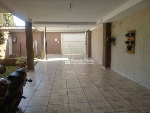 Sobrado à venda com 5 quartos, 293m² - Foto 1