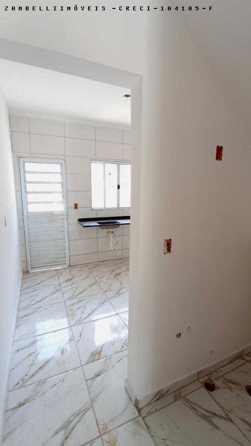 Casa à venda com 2 quartos, 100m² - Foto 7