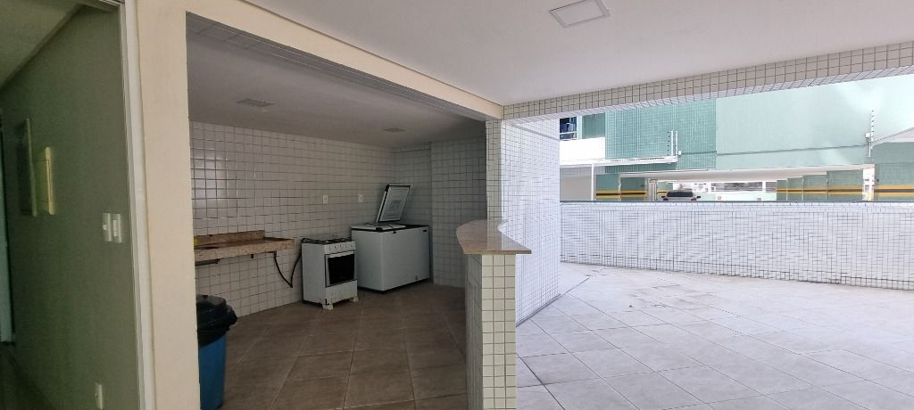 Apartamento à venda com 3 quartos, 115m² - Foto 6