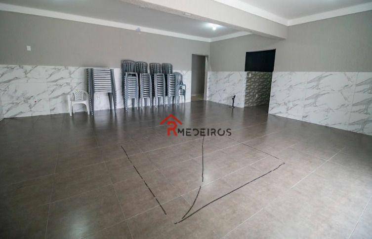 Sobrado à venda com 5 quartos, 350m² - Foto 4