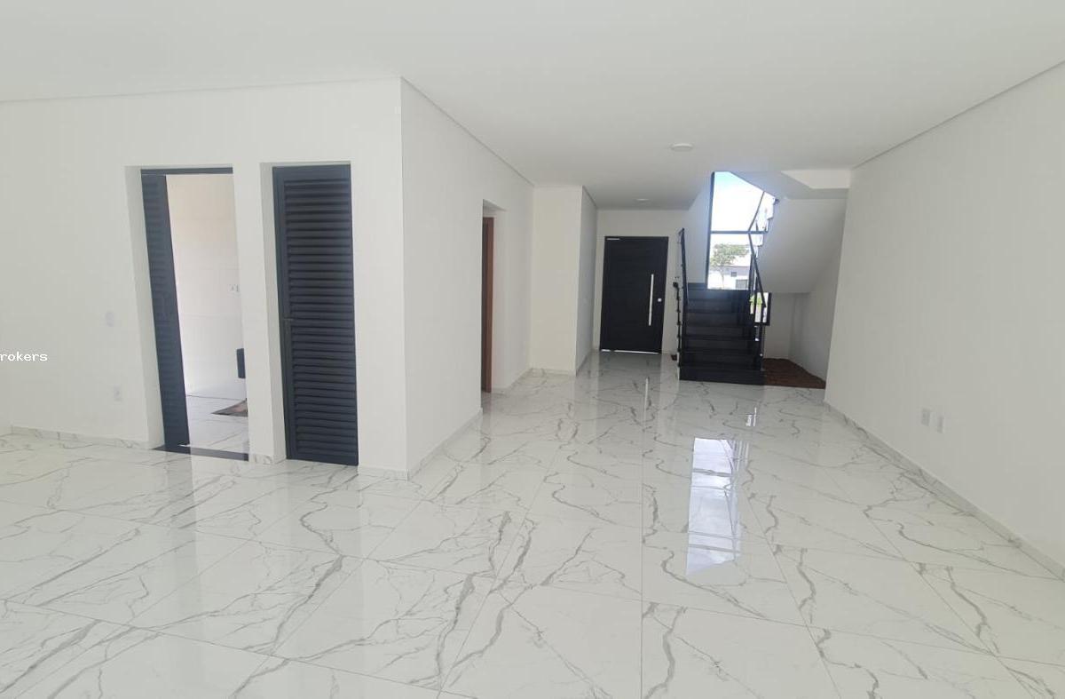 Sobrado à venda com 3 quartos, 300m² - Foto 4