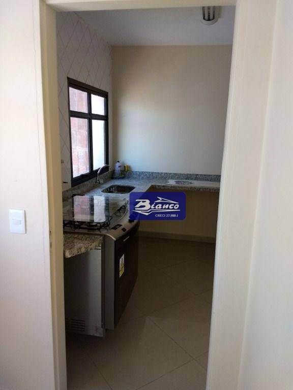 Apartamento à venda com 3 quartos, 149m² - Foto 19