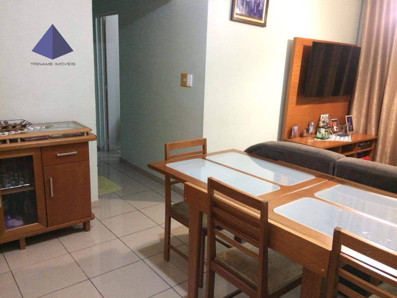 Apartamento à venda com 2 quartos, 62m² - Foto 3