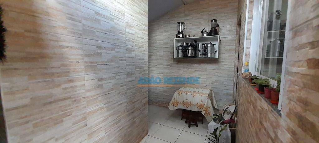 Casa de Condomínio à venda com 2 quartos, 70m² - Foto 11