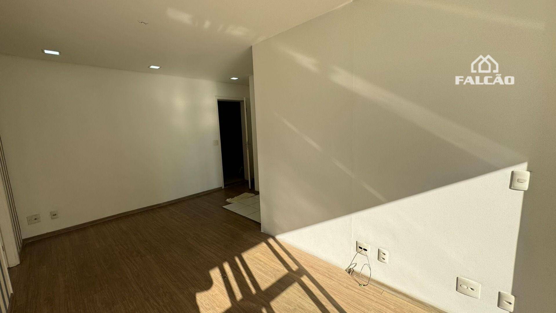 Apartamento à venda com 1 quarto, 50m² - Foto 5