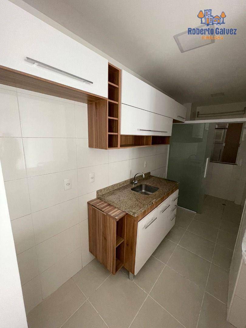 Apartamento à venda com 2 quartos, 60m² - Foto 7