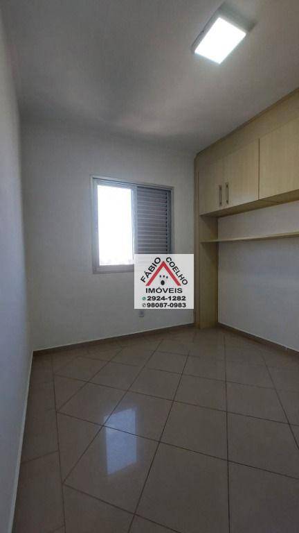 Apartamento à venda com 3 quartos, 63m² - Foto 12