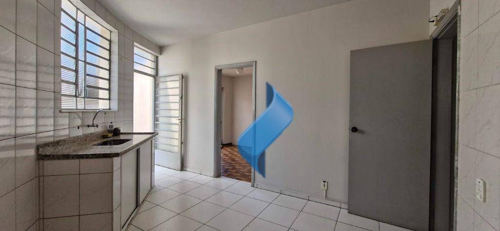 Casa à venda com 4 quartos, 278m² - Foto 33