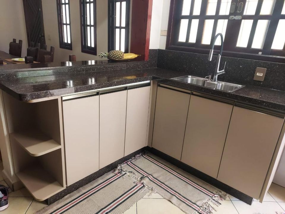 Casa à venda com 3 quartos, 200m² - Foto 15