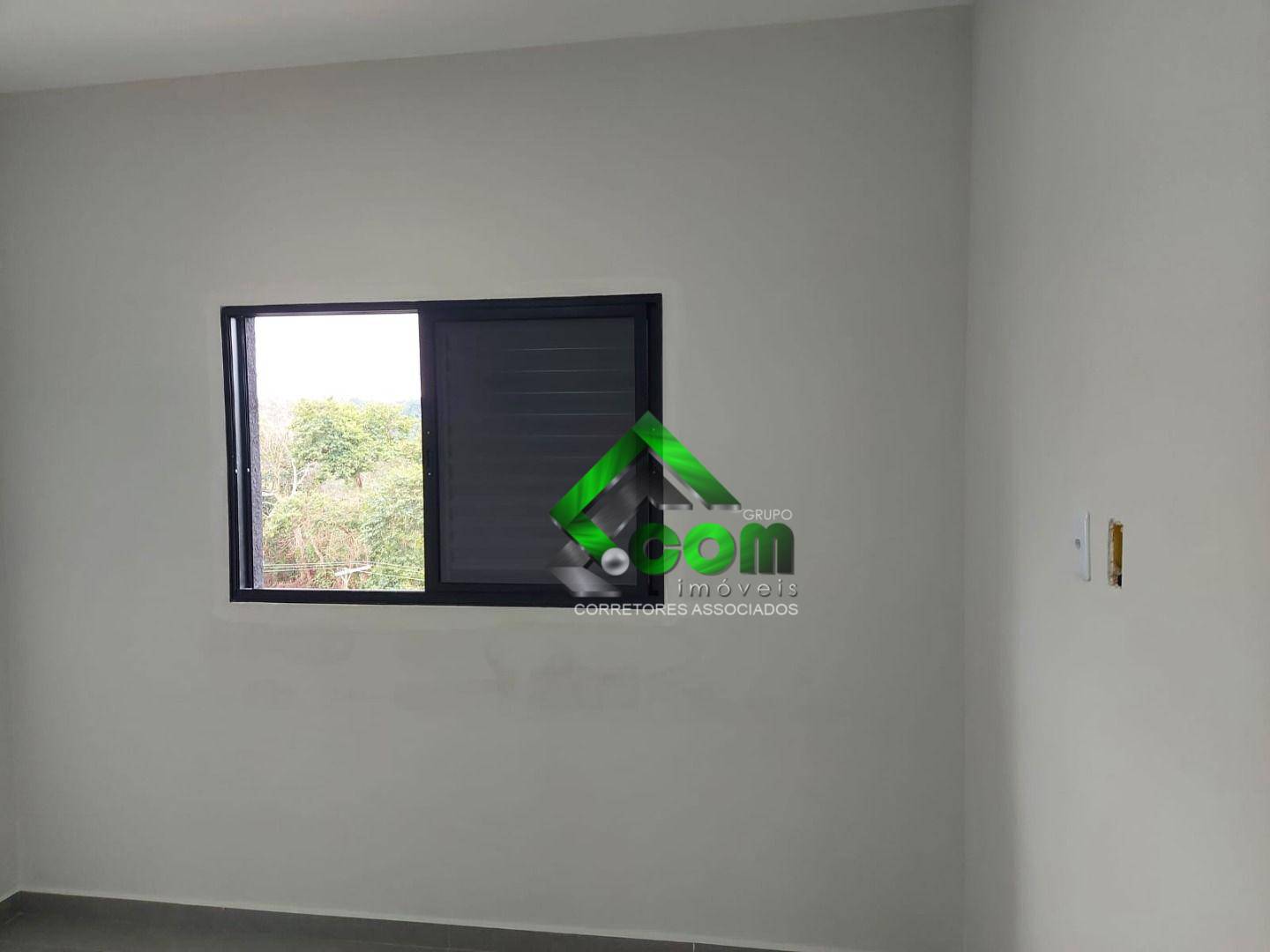 Casa à venda com 3 quartos, 110m² - Foto 12