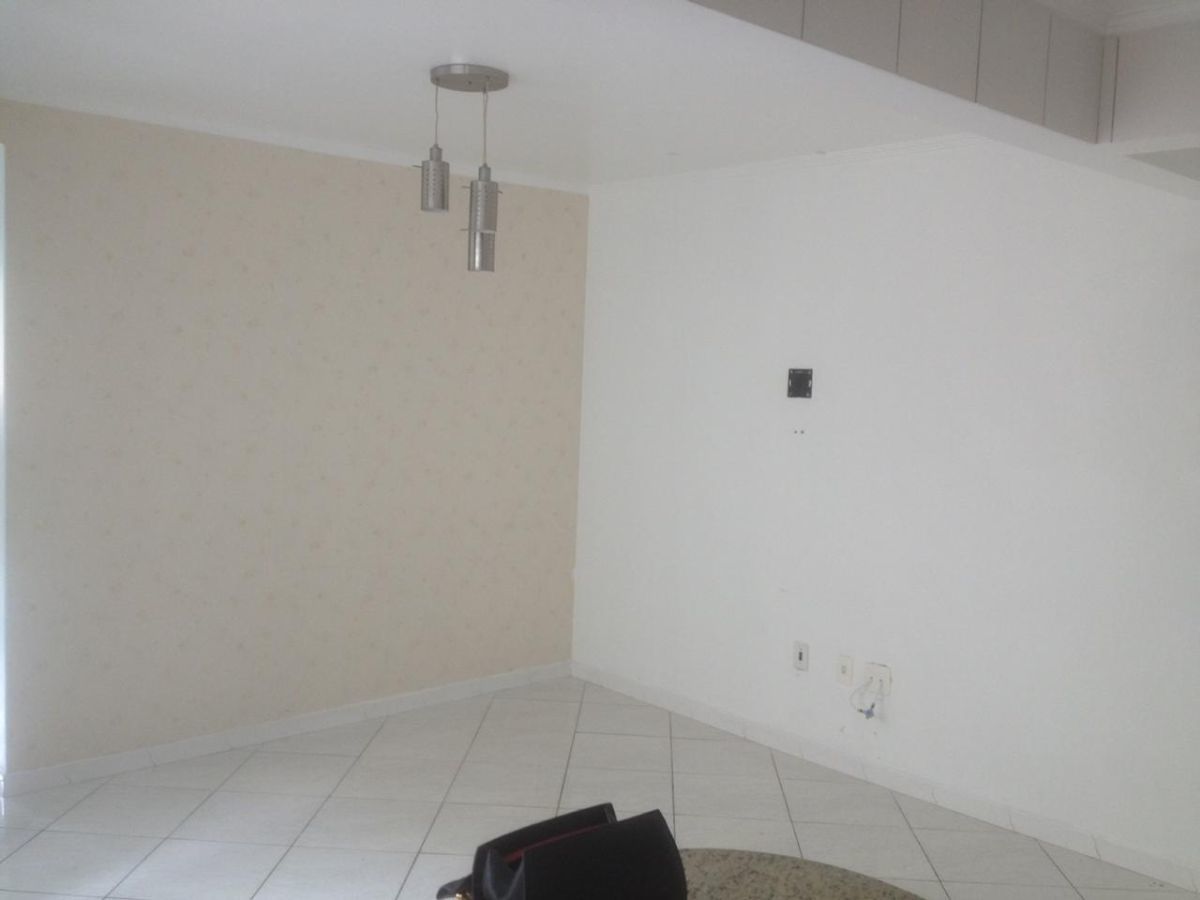 Apartamento para alugar com 2 quartos, 60m² - Foto 7